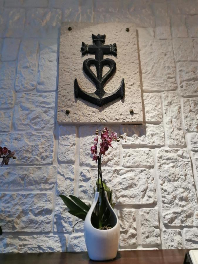 L'auberge Camarguaise Saintes-Maries-de-la-Mer Bagian luar foto