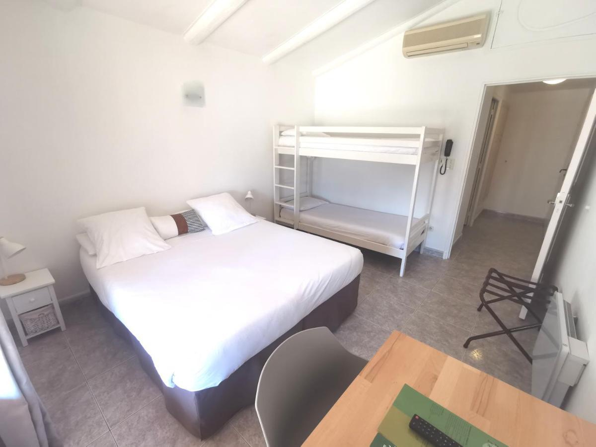 L'auberge Camarguaise Saintes-Maries-de-la-Mer Bagian luar foto