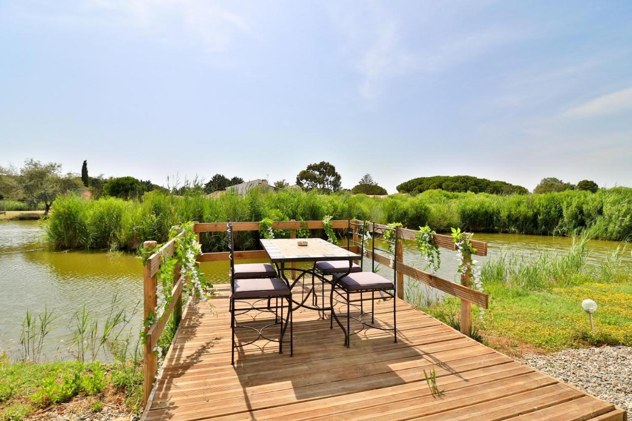 L'auberge Camarguaise Saintes-Maries-de-la-Mer Bagian luar foto