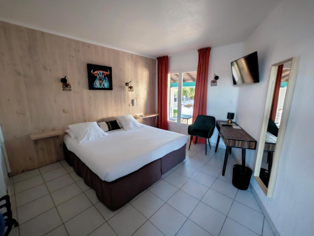 L'auberge Camarguaise Saintes-Maries-de-la-Mer Bagian luar foto
