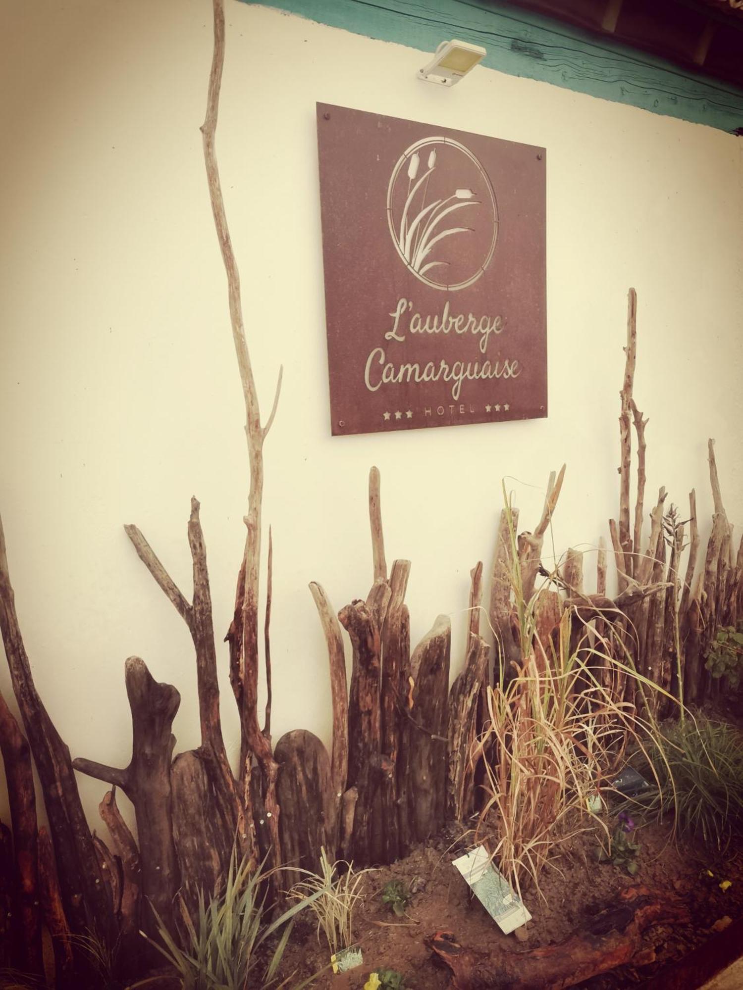 L'auberge Camarguaise Saintes-Maries-de-la-Mer Bagian luar foto