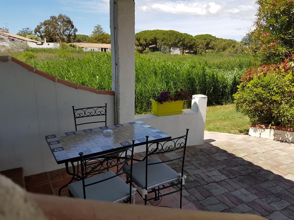 L'auberge Camarguaise Saintes-Maries-de-la-Mer Bagian luar foto