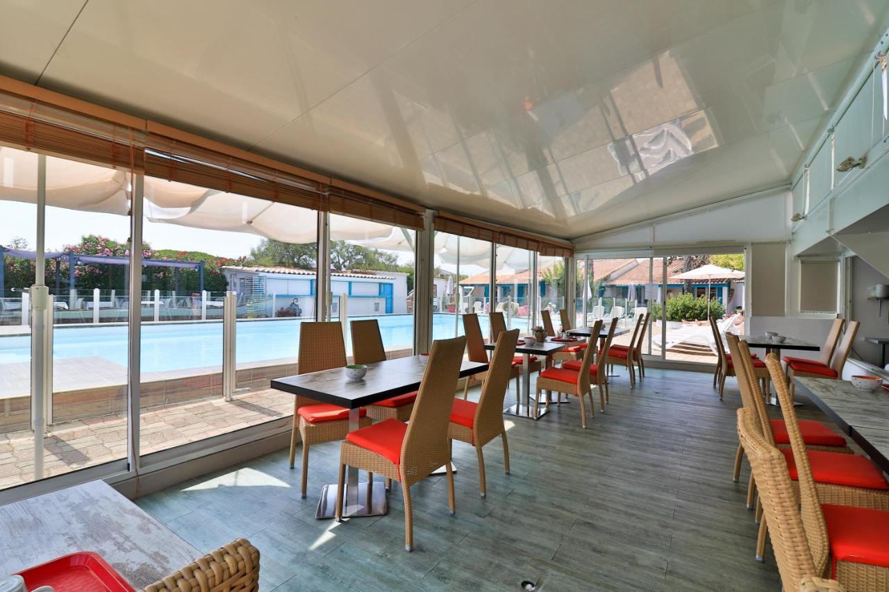 L'auberge Camarguaise Saintes-Maries-de-la-Mer Bagian luar foto